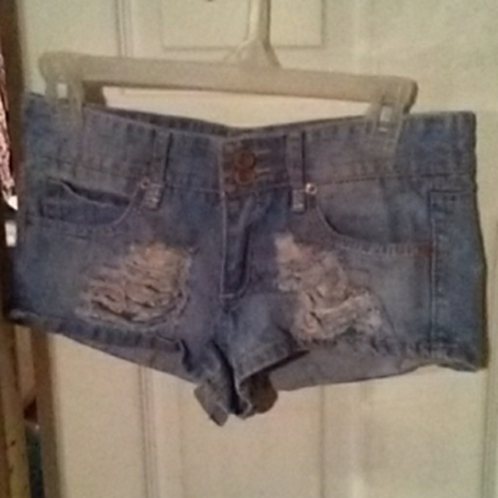 Rue 21 denim shorts